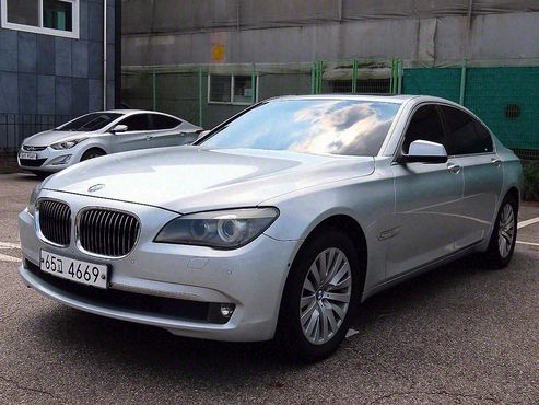 BMW 7-Series 740i — пробег 147 334 км — фото 2 из 5