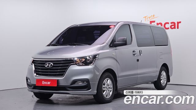 Hyundai Starex Van 3-Seater Smart — пробег 86 723 км — фото 1 из 5