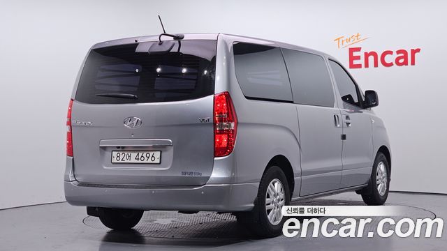Hyundai Starex Van 3-Seater Smart — пробег 86 723 км — фото 2 из 5