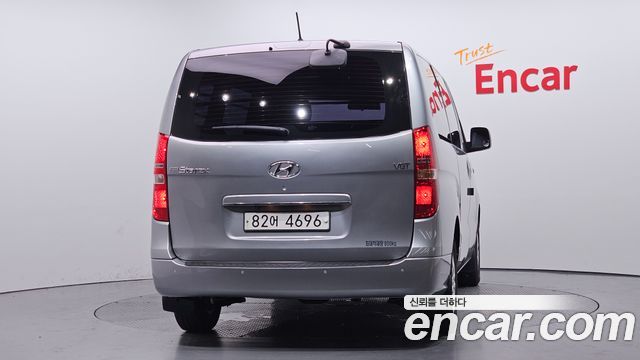Hyundai Starex Van 3-Seater Smart — пробег 86 723 км — фото 4 из 5