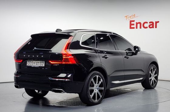 Volvo XC60 D5 Inscription — пробег 76 928 км — фото 2 из 5