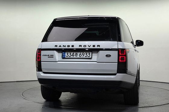 Land Rover Range Rover 4.4 SDV8 Vogue SE DIESEL — пробег 131 552 км — фото 4 из 5