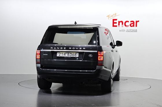 Land Rover Range Rover 4.4 SDV8 AB LWB DIESEL — пробег 186 502 км — фото 4 из 5