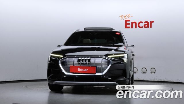 Audi e-tron 55 Quattro — пробег 59 677 км — фото 3 из 5