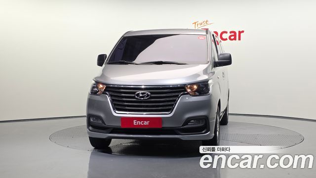 Hyundai Starex Wagon 11-Seater Smart — пробег 124 940 км — фото 3 из 5