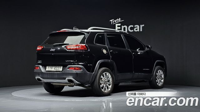 Jeep Cherokee из Кореи Encar