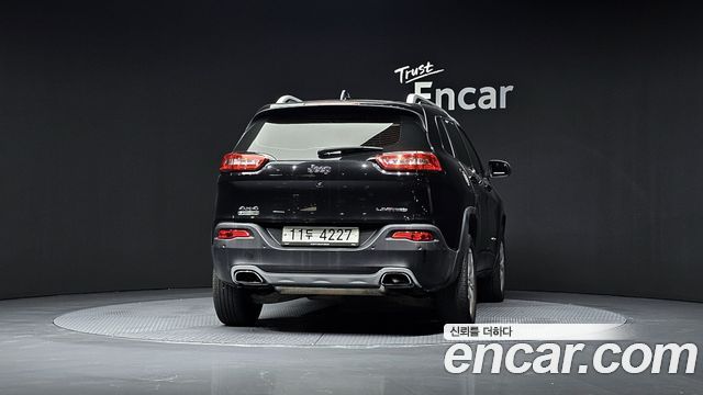 Jeep Cherokee из Кореи Encar