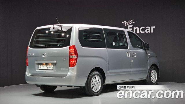 Hyundai Starex Van 5-Seater Smart — пробег 39 036 км — фото 2 из 5