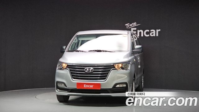 Hyundai Starex Van 5-Seater Smart — пробег 39 036 км — фото 3 из 5