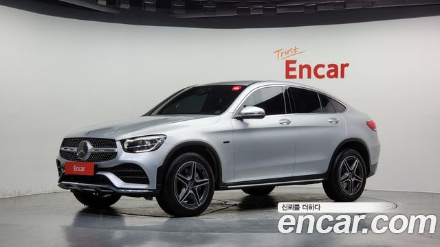 Mercedes-Benz GLC-Class GCL300 4MATIC Coupe — пробег 67 540 км — фото 1 из 5