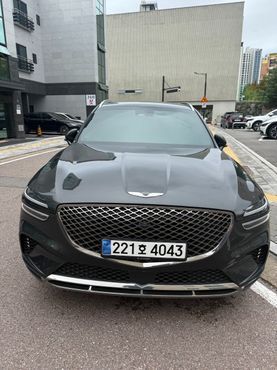 Genesis GV70 2.5T Gasoline 2WD — пробег 27 000 км — фото 1 из 5