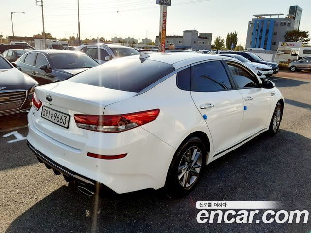 Kia K5 2.0 LPI Rental Car Luxury — пробег 118 000 км — фото 4 из 5