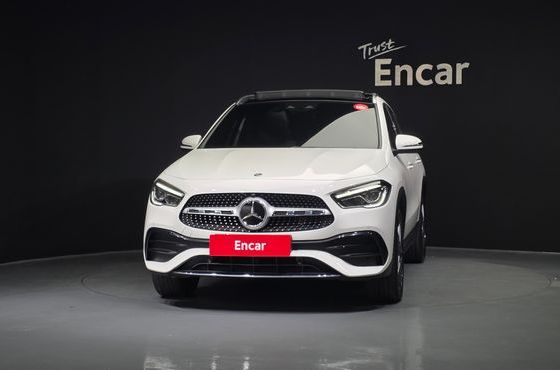 Mercedes-Benz GLA-Class GLA250 4MATIC — пробег 77 442 км — фото 3 из 5