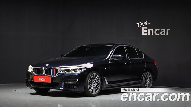 BMW 5-Series 530i M Sport Package Plus — пробег 62 791 км — фото 1 из 5