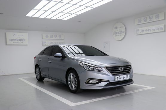 Hyundai Sonata 2.0 Smart — пробег 151 977 км — фото 3 из 5