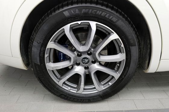 Maserati Levante 2.0 GT AWD — пробег 70 785 км — фото 5 из 5