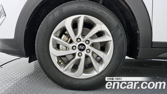 Hyundai Tucson Diesel 1.7 2WD Style — пробег 171 400 км — фото 5 из 5