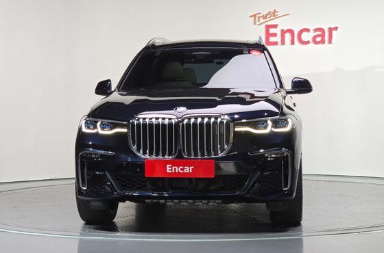 BMW X7 xDrive 40i M Sport 6STR — пробег 37 182 км — фото 3 из 5