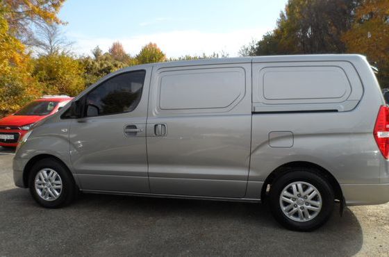 Hyundai Starex 3-Seater VAN Modern — пробег 170 481 км — фото 1 из 5