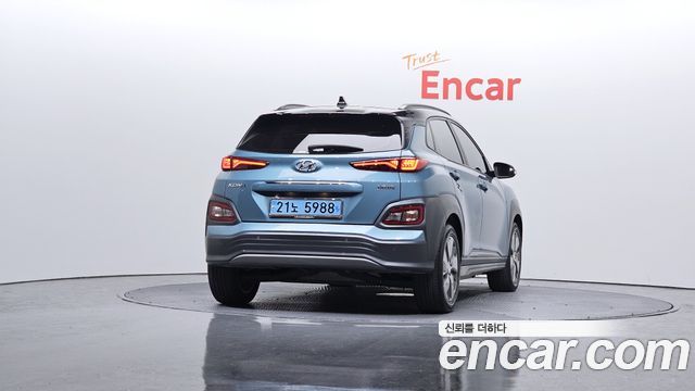 Hyundai Kona из Кореи Encar