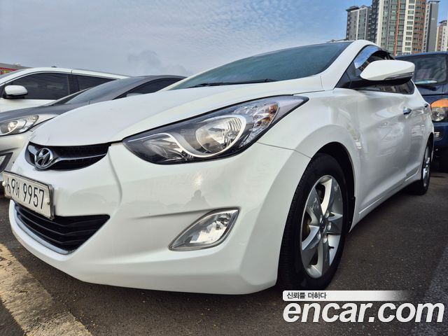 Hyundai AVANTE M16 GDI Deluxe — пробег 176 000 км — фото 3 из 5