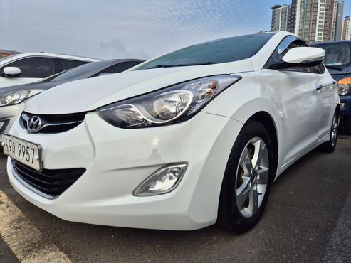 Hyundai AVANTE M16 GDI Deluxe — пробег 176 000 км — фото 3 из 5