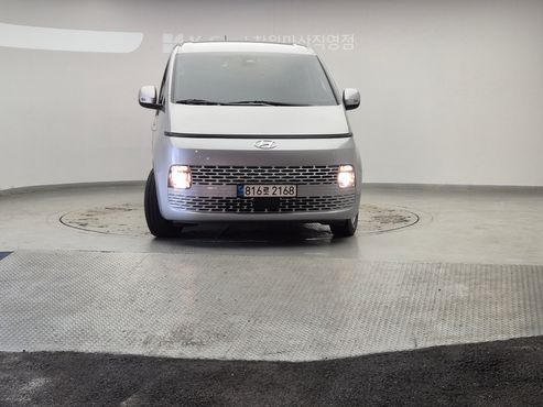 Hyundai Staria Cargo 3-Seater Modern — пробег 123 949 км — фото 2 из 5