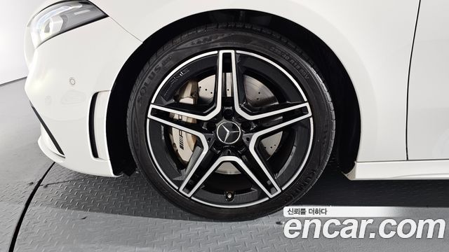 Mercedes-Benz A-Class из Кореи Encar