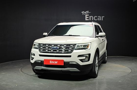 Ford Explorer 2.3 Limited 4WD 5th — пробег 52 498 км — фото 3 из 5