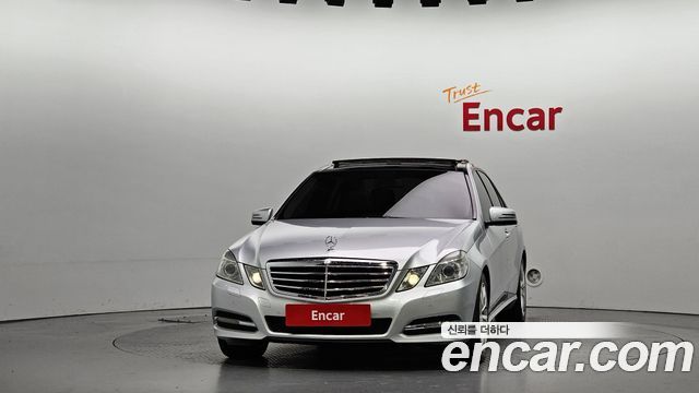 Mercedes-Benz E-Class E350 4MATIC Avantgarde — пробег 130 633 км — фото 3 из 5