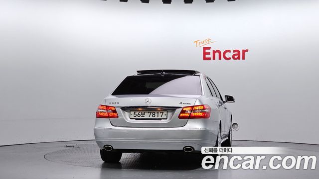 Mercedes-Benz E-Class E350 4MATIC Avantgarde — пробег 130 633 км — фото 4 из 5