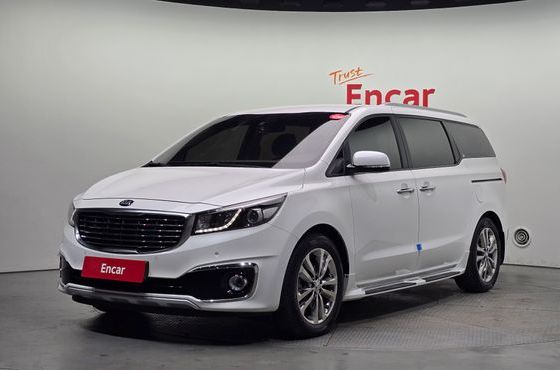 Kia Carnival 9-seater Prestige — пробег 132 483 км — фото 1 из 5