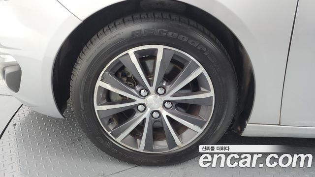 Peugeot 308 из Кореи Encar