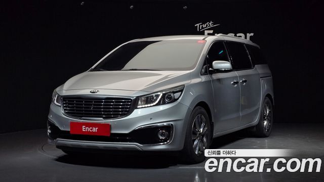 Kia Carnival 9-seater Noblesse — пробег 165 621 км — фото 1 из 5