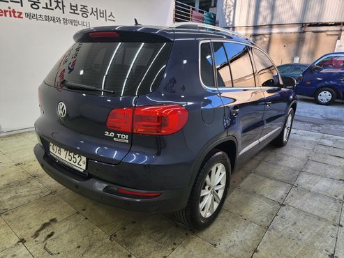 Volkswagen Tiguan 2.0 TDI Comfort 5N — пробег 157 992 км — фото 4 из 5