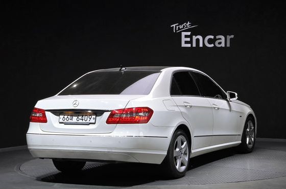 Mercedes-Benz E-Class E220 CDI Avantgarde — пробег 139 216 км — фото 2 из 5