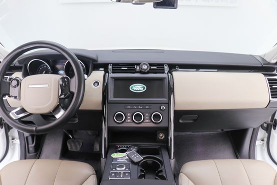 Land Rover Discovery 3.0 SD6 SE — пробег 144 108 км — фото 5 из 5