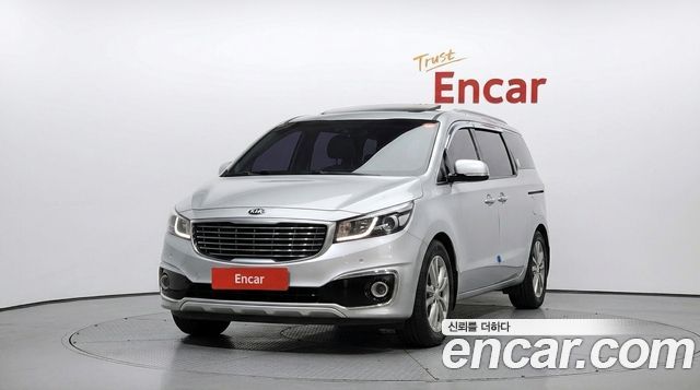 Kia Carnival 9-seater Prestige — пробег 100 818 км — фото 3 из 5