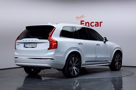 Volvo XC90 T8 Ultimate Bright Hybrid — пробег 51 360 км — фото 2 из 5