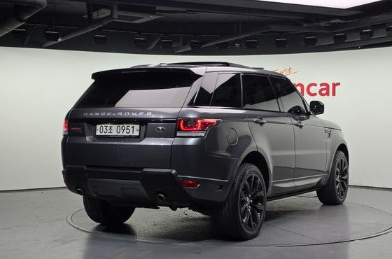 Land Rover Range Rover Sport 3.0 SDV6 AB Dynamic — пробег 173 911 км — фото 2 из 5