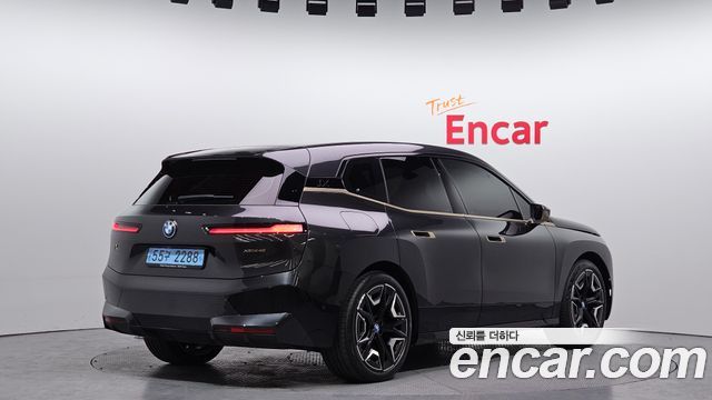 BMW iX из Кореи Encar