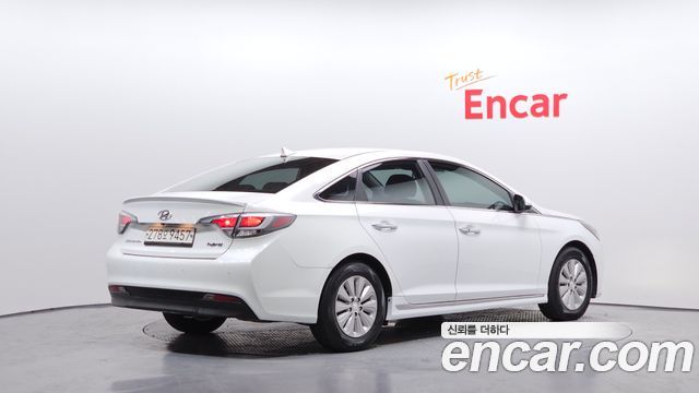 Hyundai Sonata 2.0 HEV Smart — пробег 169 949 км — фото 2 из 5