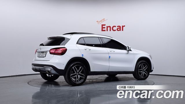Mercedes-Benz GLA-Class из Кореи Encar