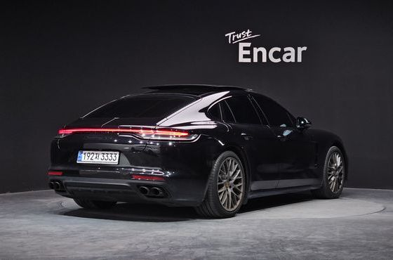 Porsche Panamera 4.0 GTS — пробег 13 553 км — фото 2 из 5