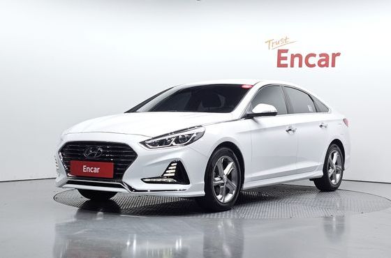 Hyundai Sonata 2.0 Smart Spicial — пробег 33 396 км — фото 1 из 5