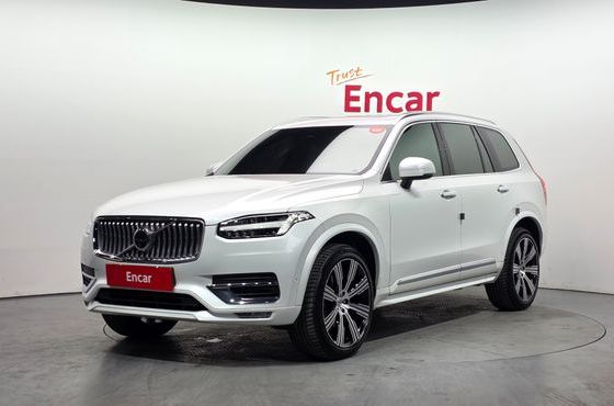Volvo XC90 B6 Ultimate Bright — пробег 68 626 км — фото 1 из 5