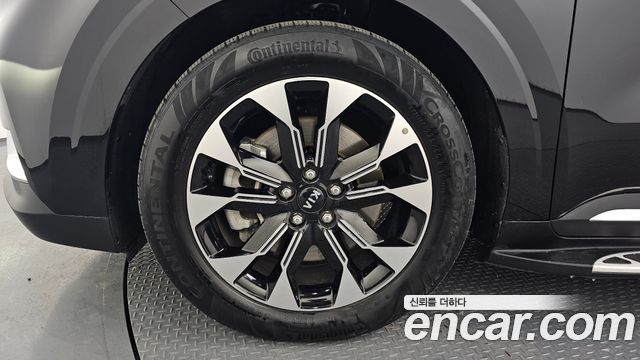 Kia Carnival 9-Seater Signature — пробег 40 224 км — фото 5 из 5