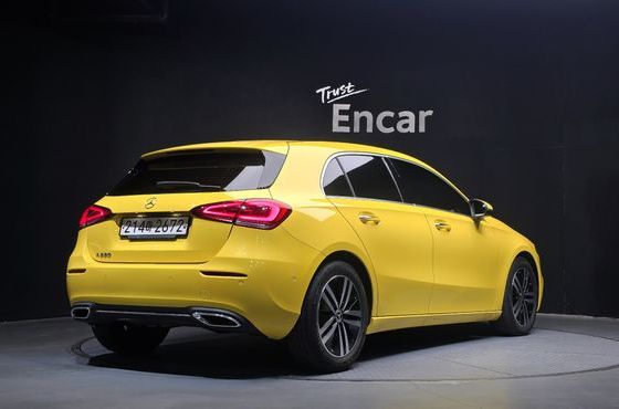 Mercedes-Benz A-Class A220 Hatchback — пробег 21 376 км — фото 2 из 5