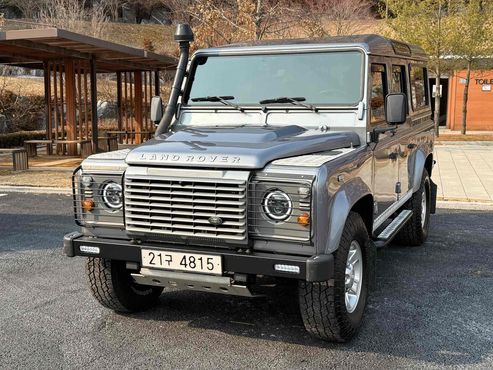 Land Rover Defender 110 — пробег 26 250 км — фото 1 из 5