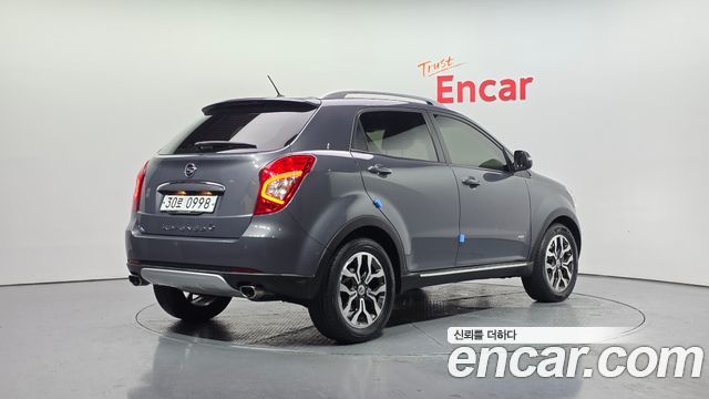 Ssangyong KORANDO 2.2 RX 4WD DLX — пробег 114 301 км — фото 2 из 5